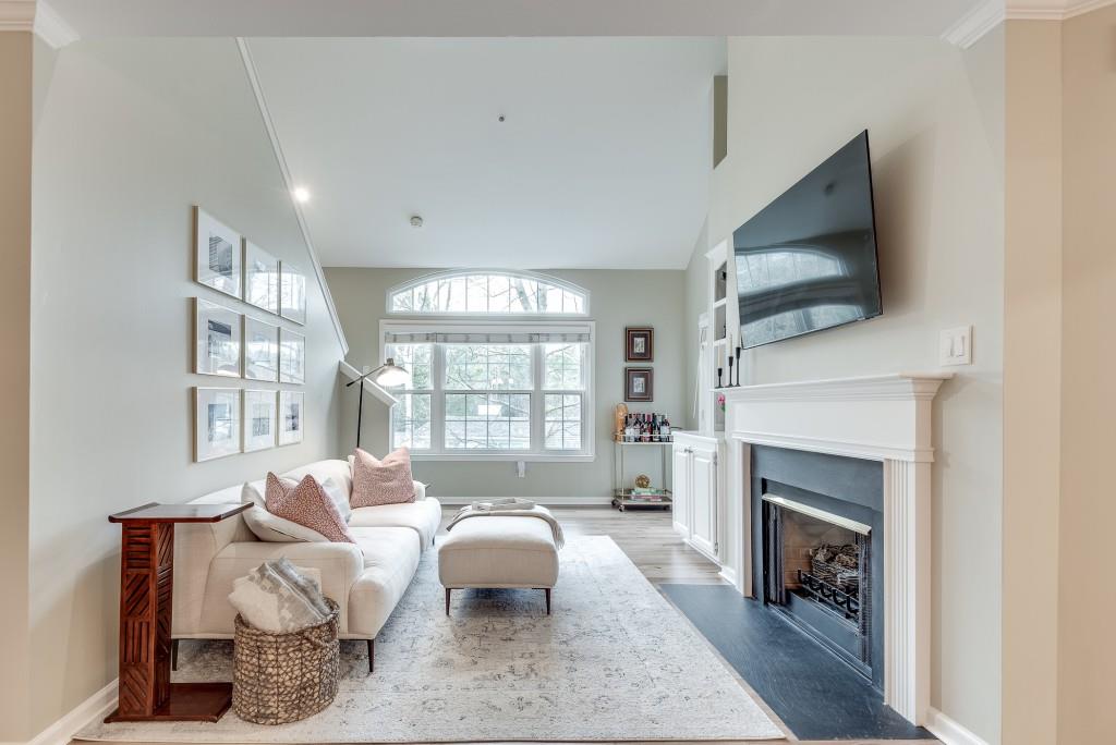 424 Lindbergh Drive NE Unit 310