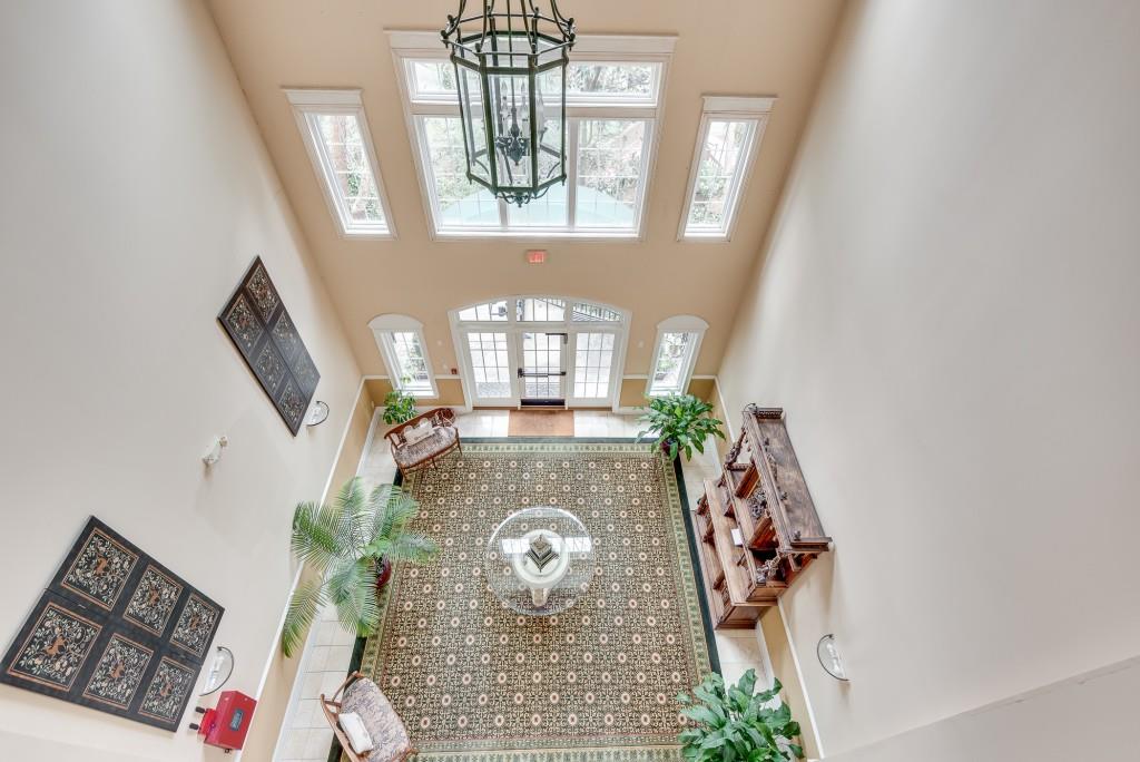 424 Lindbergh Drive NE Unit 310