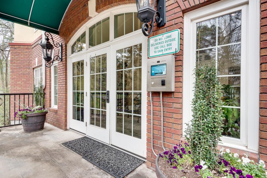 424 Lindbergh Drive NE Unit 310