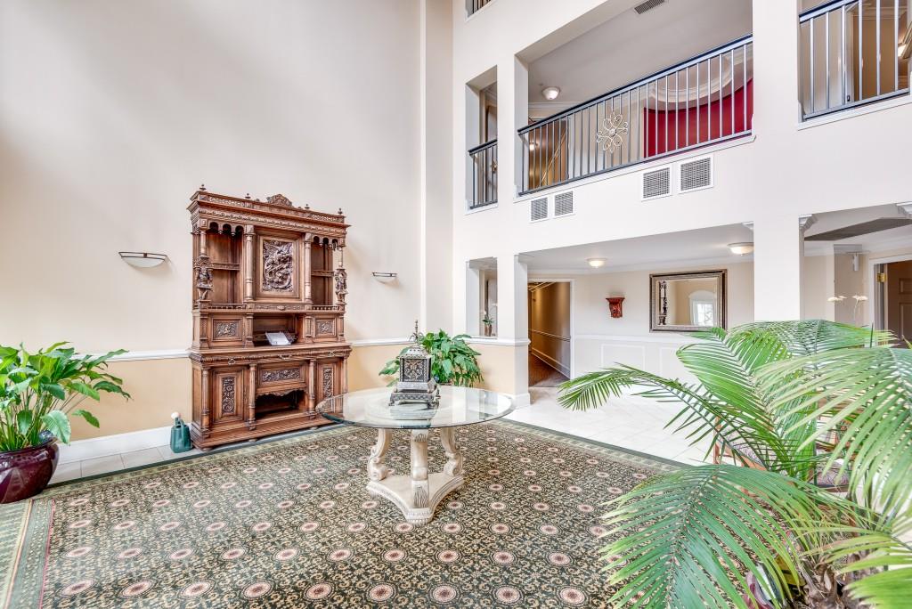 424 Lindbergh Drive NE Unit 310