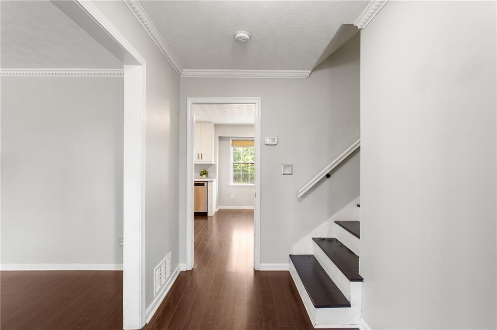 360 Meadowood Drive