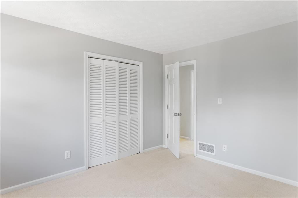 360 Meadowood Drive