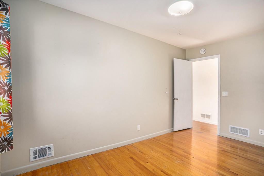 2090 Napoli Circle