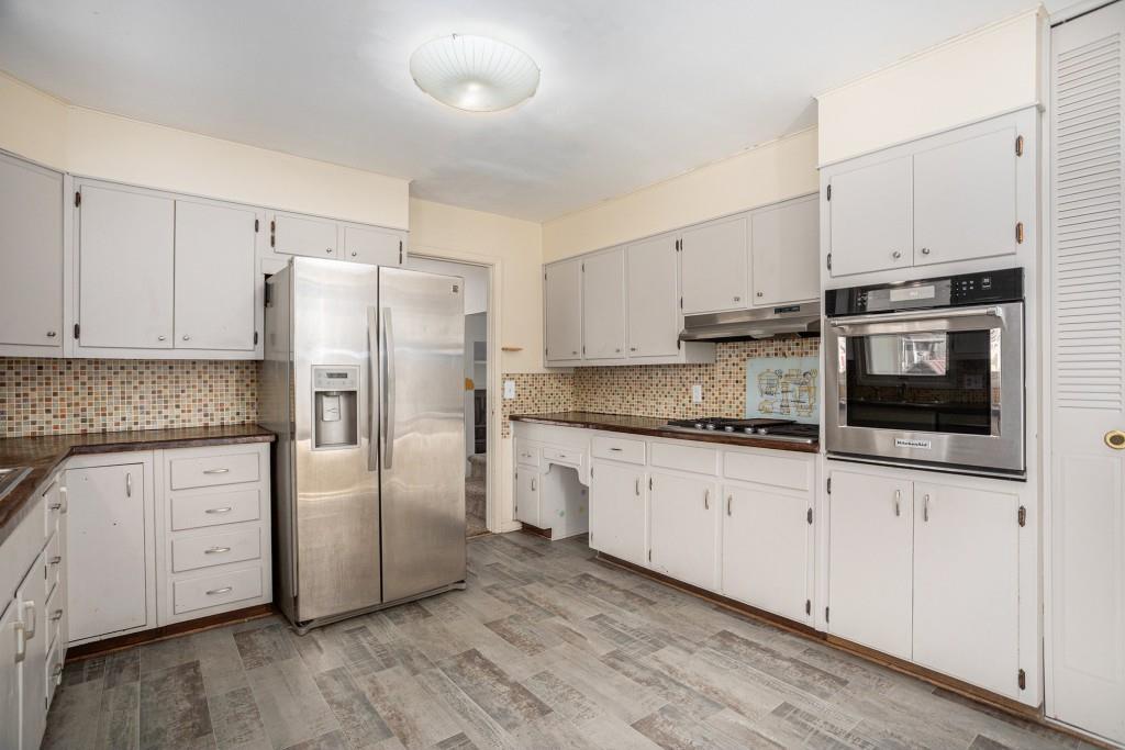 2090 Napoli Circle