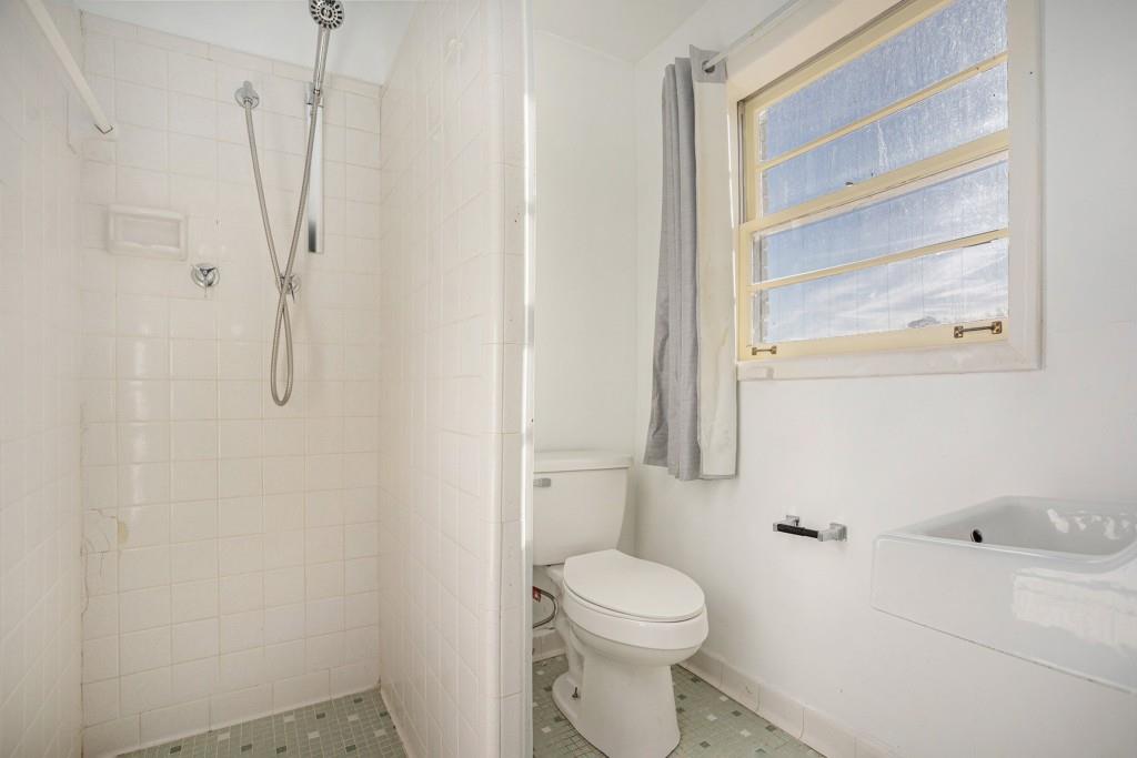 2090 Napoli Circle