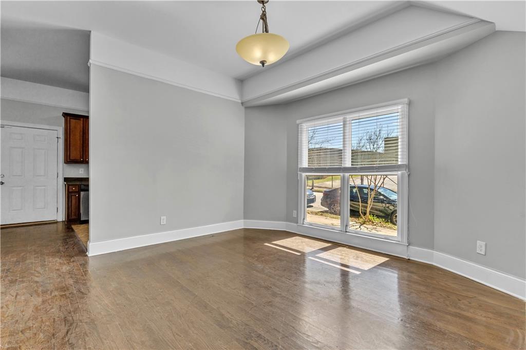 94 Lucy Street SE Unit B