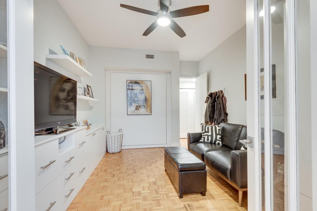 130 26th Street Unit 202