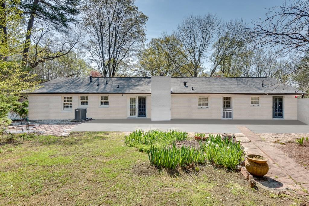 1174 Mayfield Drive