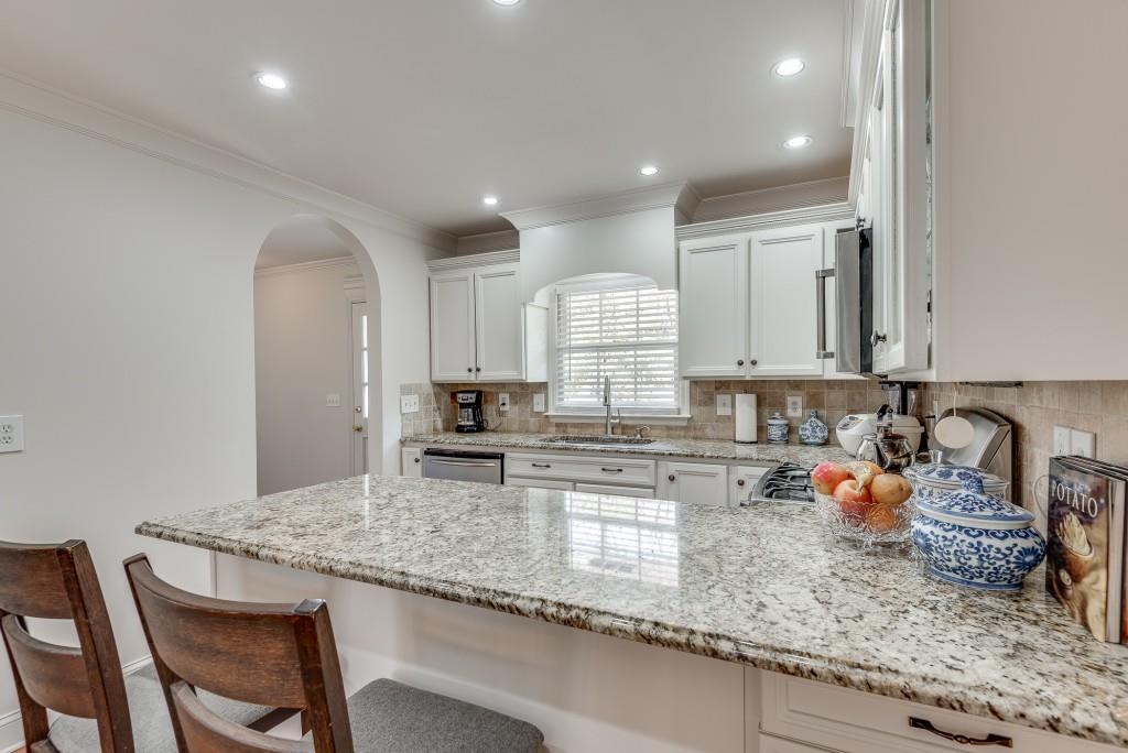 1174 Mayfield Drive
