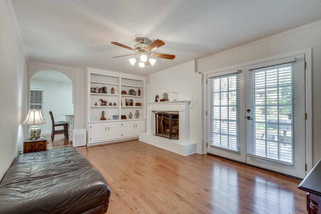 1174 Mayfield Drive