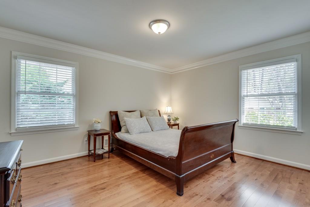 1174 Mayfield Drive