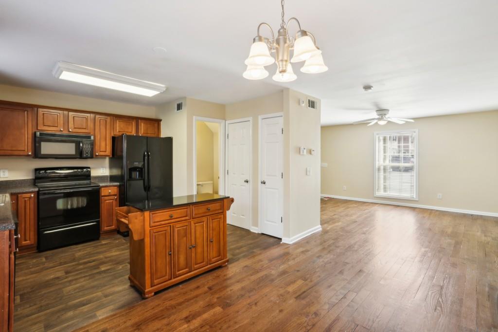 816 Summer Place
