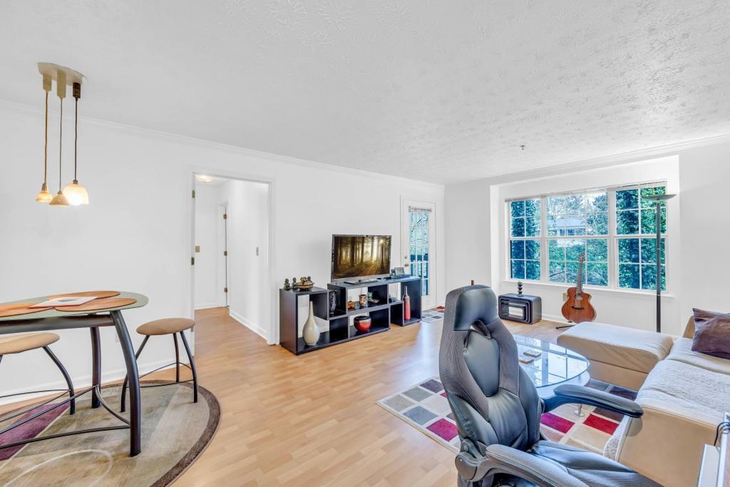 423 Bentley Place