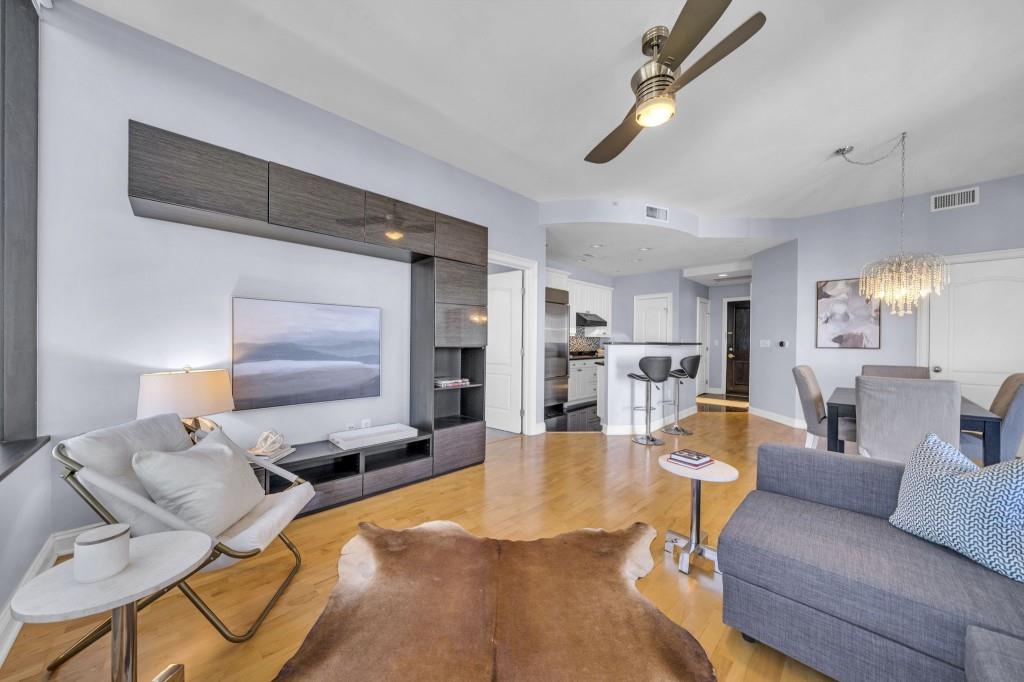 2828 Peachtree Road Unit 1703