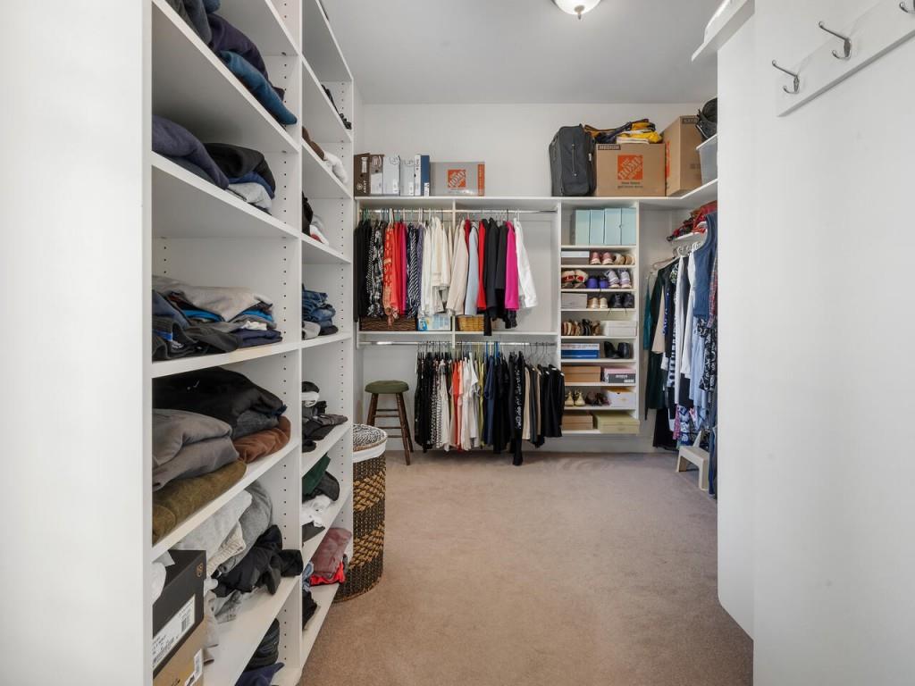 4506 Mystique Way NE