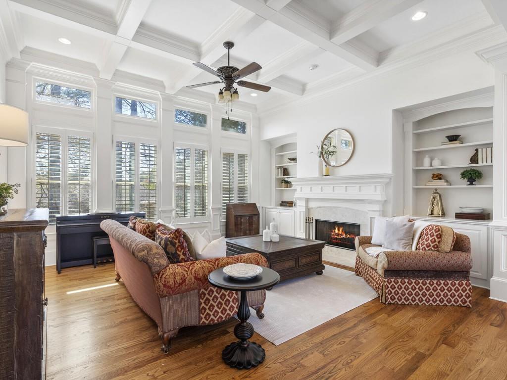 4506 Mystique Way NE