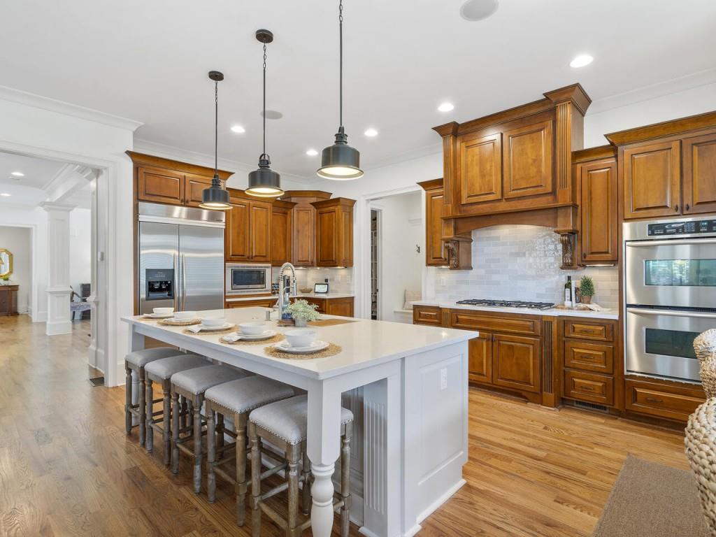 4506 Mystique Way NE