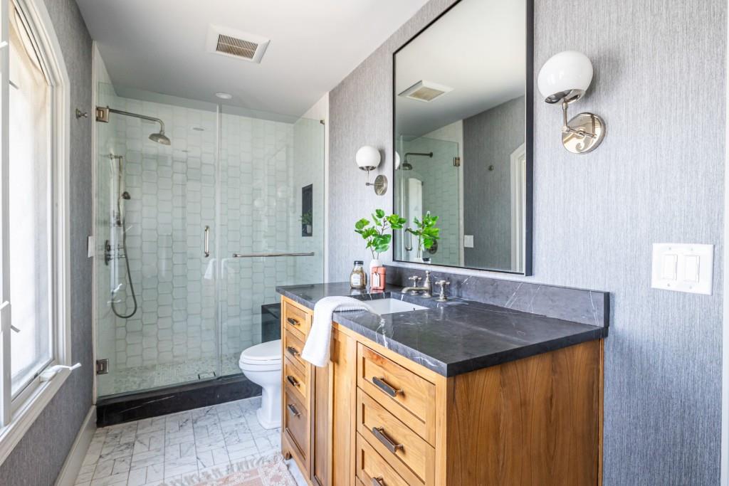 377 10th Street NE Unit 7