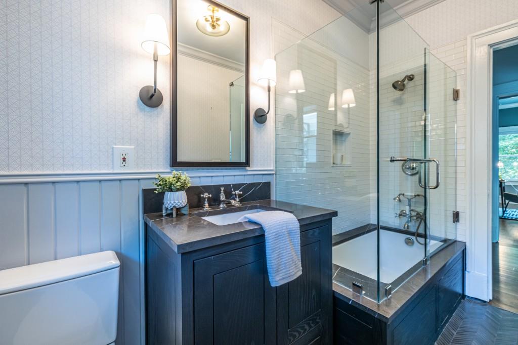 377 10th Street NE Unit 7