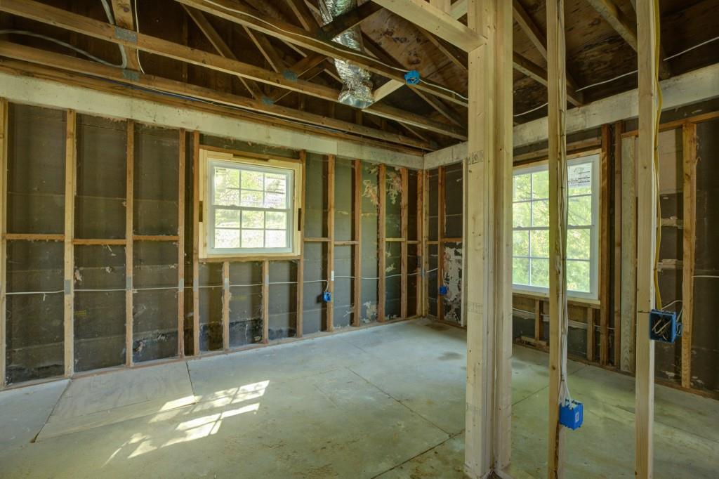 935 Conley Road SE