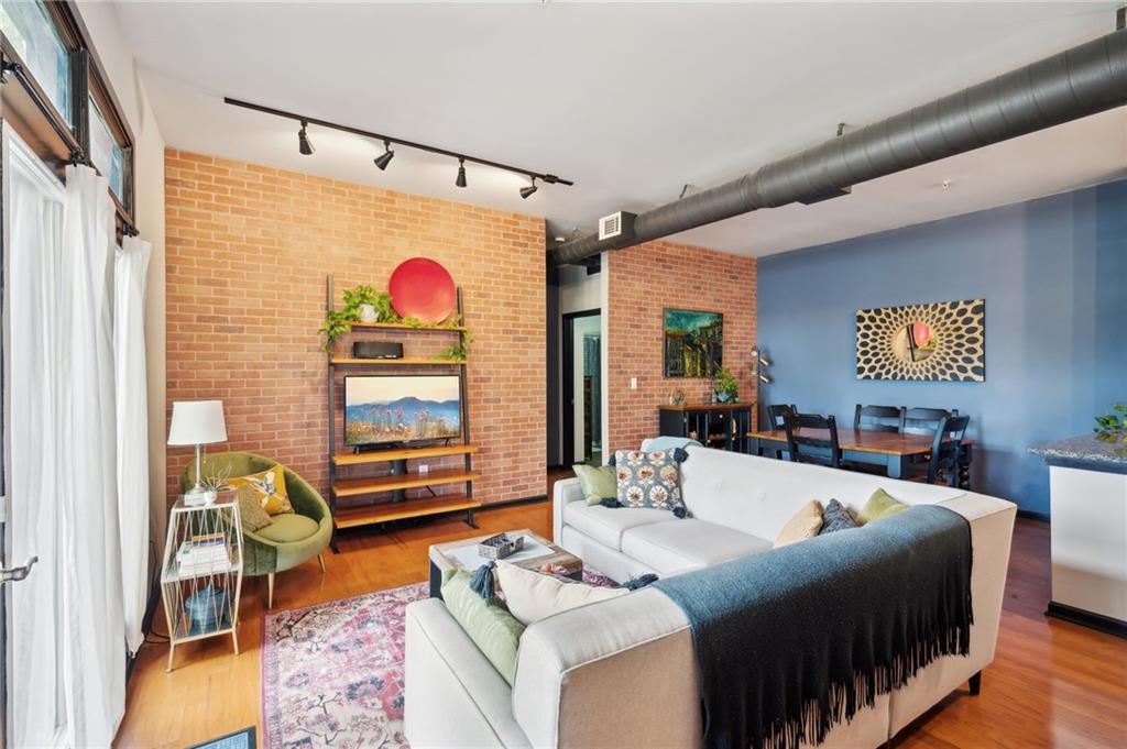 5300 Peachtree Road Unit 0507