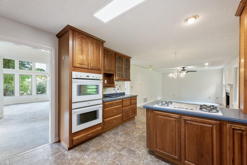 2690 Hill Gate Court