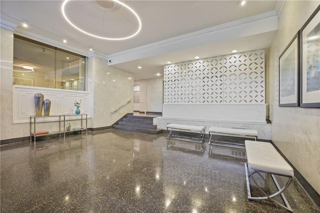 3060 Pharr Court North NW Unit 304