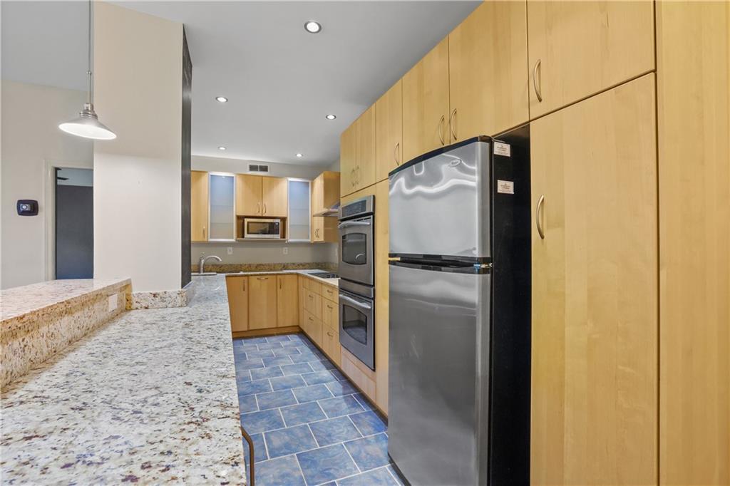 3060 Pharr Court North NW Unit 304