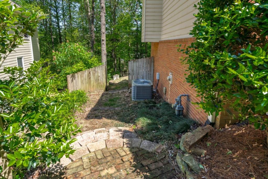 2410 Caylor Hill Pointe