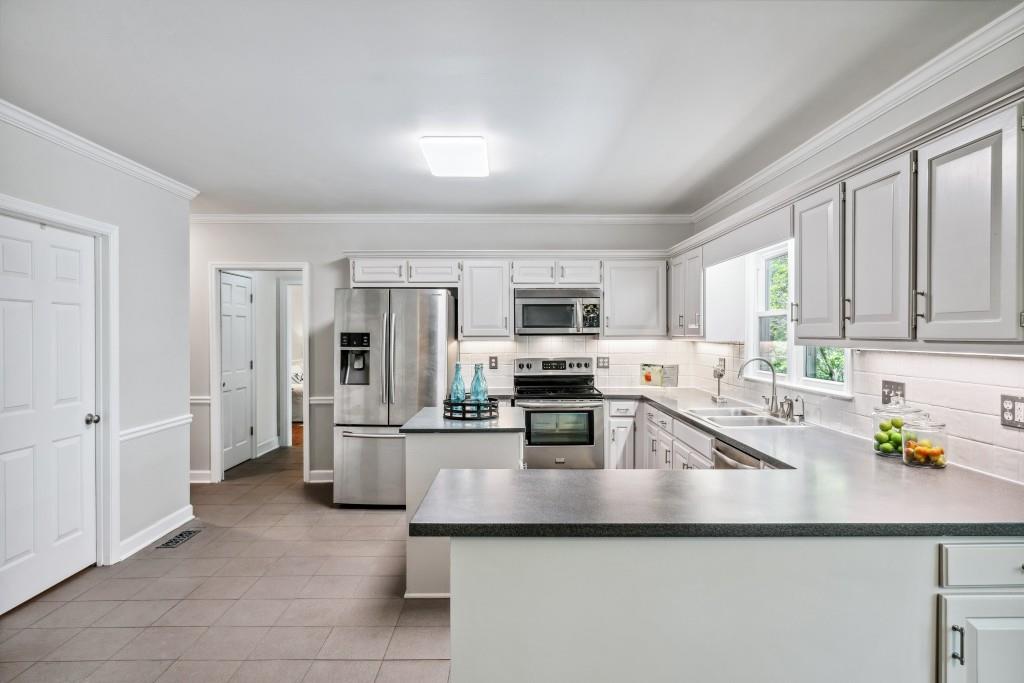 2410 Caylor Hill Pointe