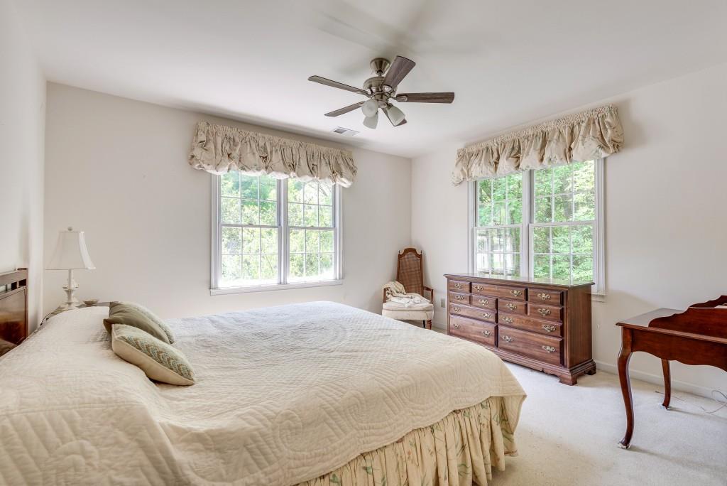 2416 Oak Grove Valley Road NE