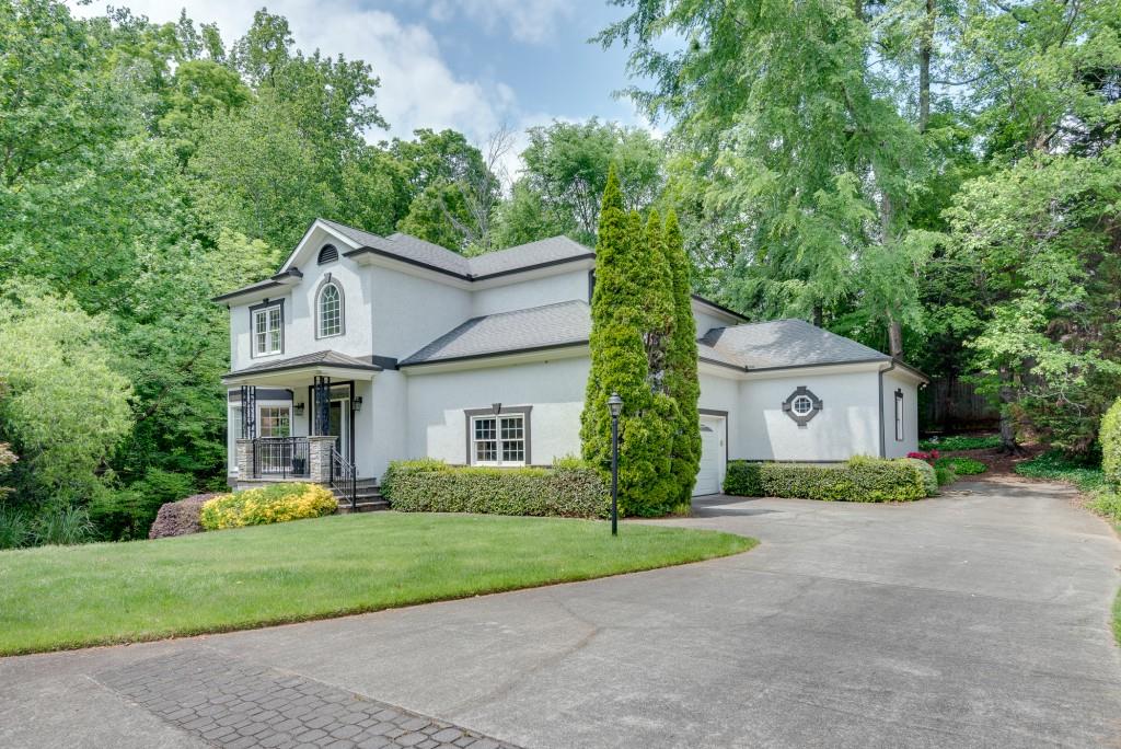 2416 Oak Grove Valley Road NE