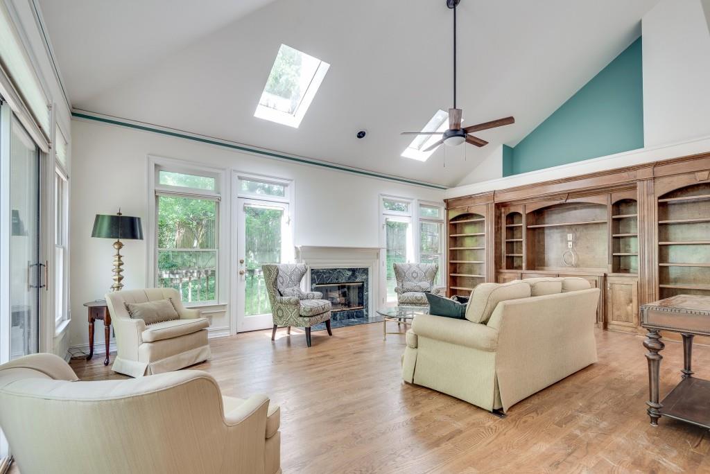 2416 Oak Grove Valley Road NE