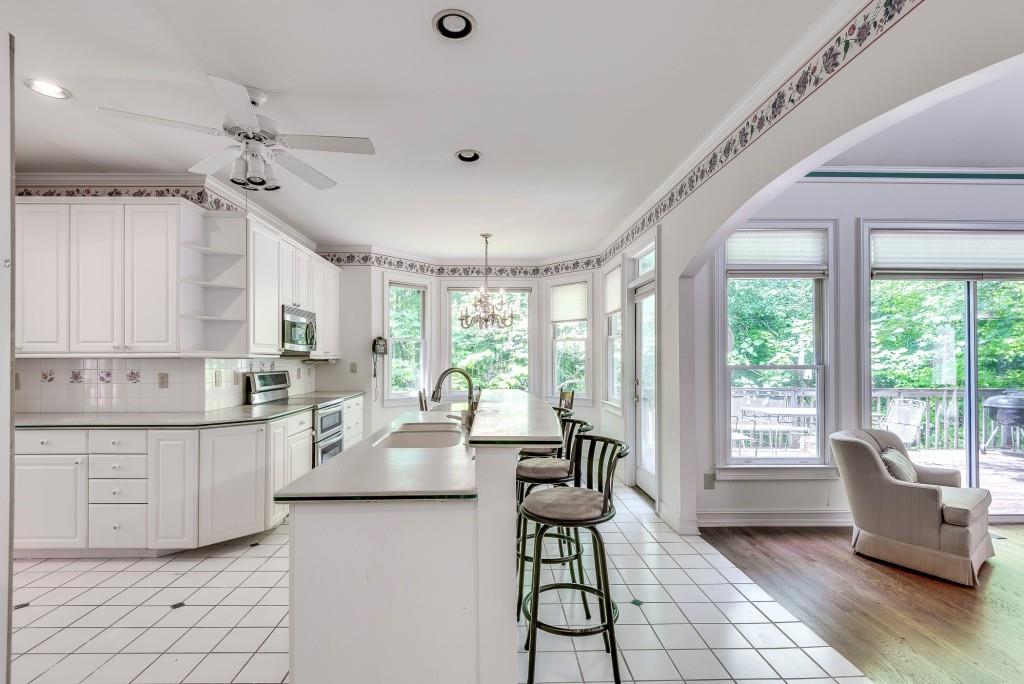 2416 Oak Grove Valley Road NE
