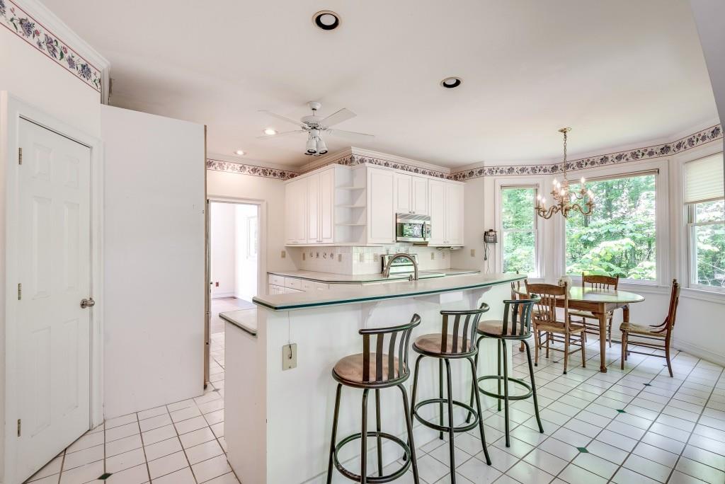 2416 Oak Grove Valley Road NE