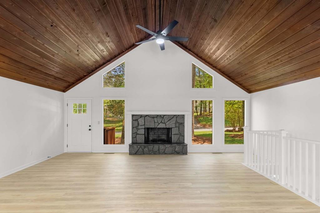 2447 Kingsley Drive