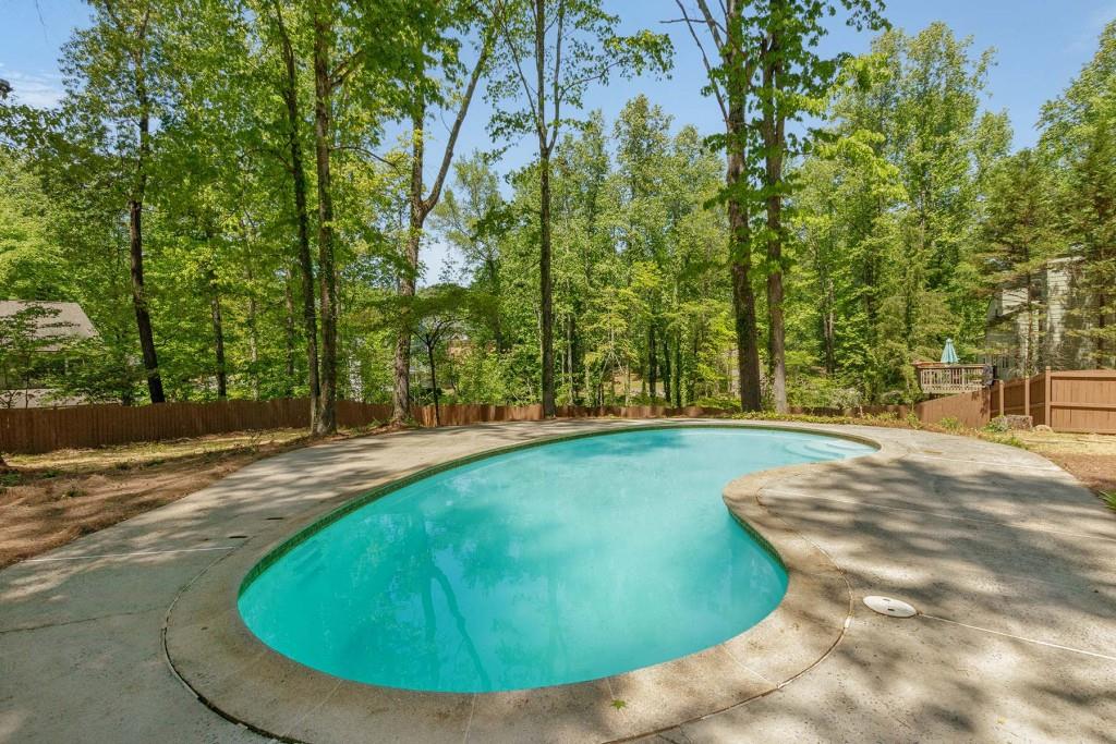 2447 Kingsley Drive