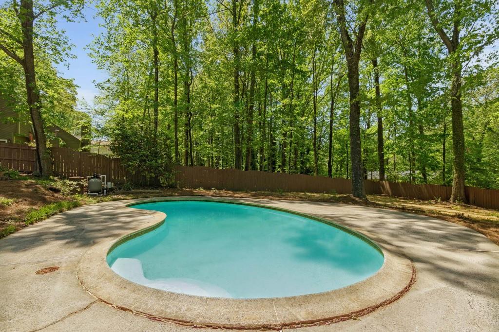 2447 Kingsley Drive