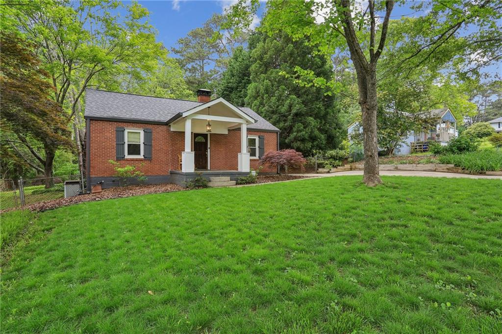 3020 Hollywood Drive