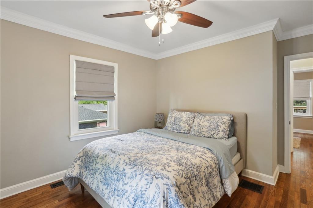 3020 Hollywood Drive