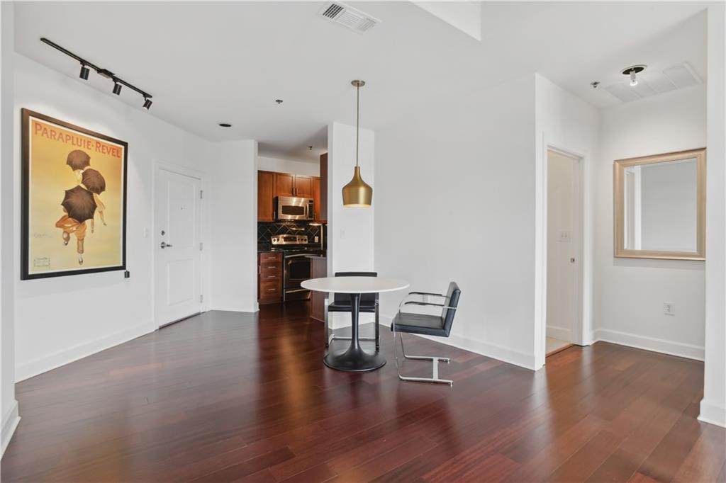 325 E Paces Ferry Road NE Unit 1004