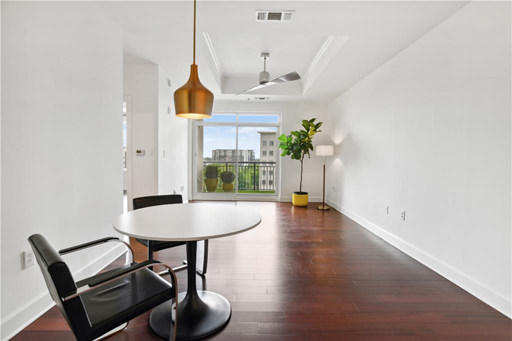 325 E Paces Ferry Road NE Unit 1004