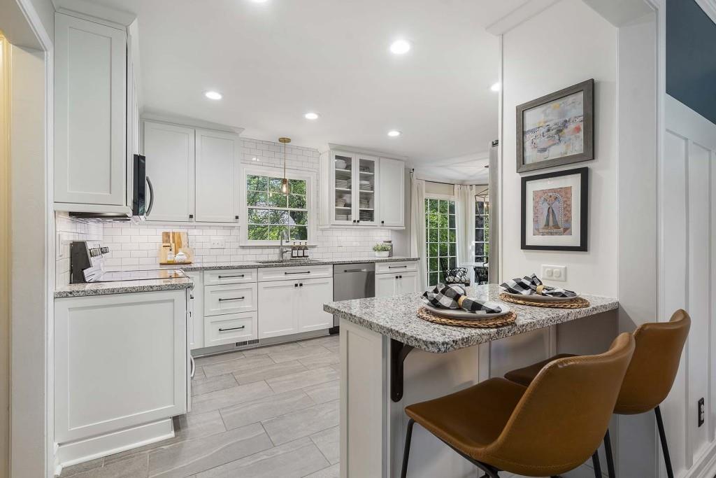 2155 Fairfax Drive