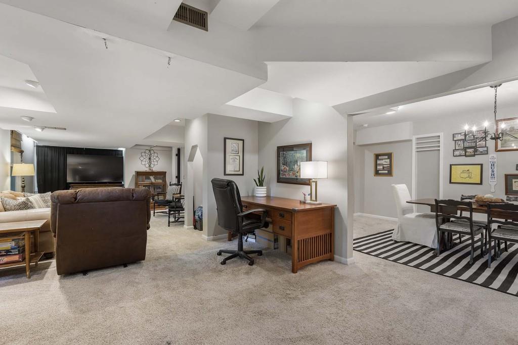 2155 Fairfax Drive