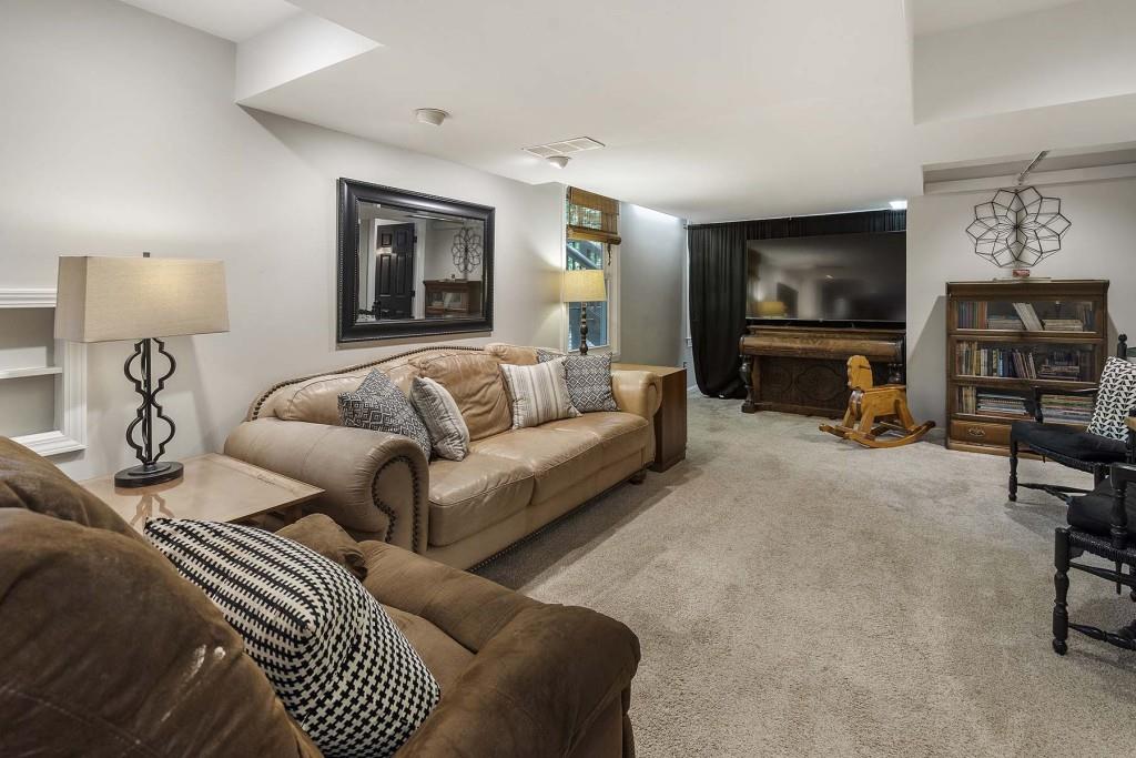 2155 Fairfax Drive