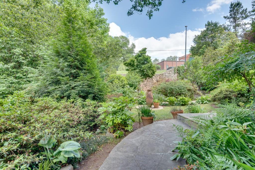 133 Ponce De Leon Court