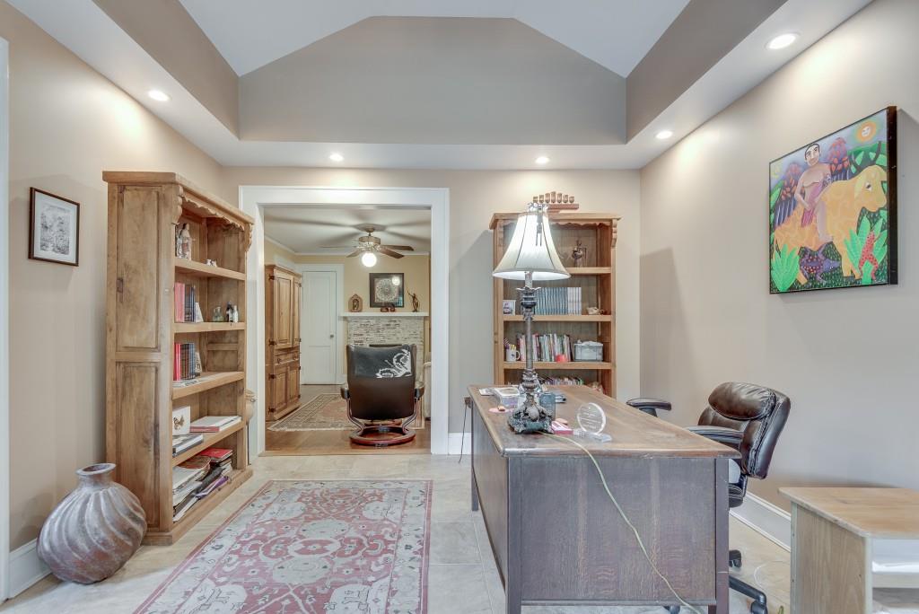 133 Ponce De Leon Court