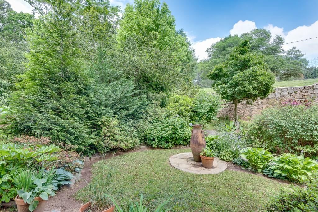 133 Ponce De Leon Court