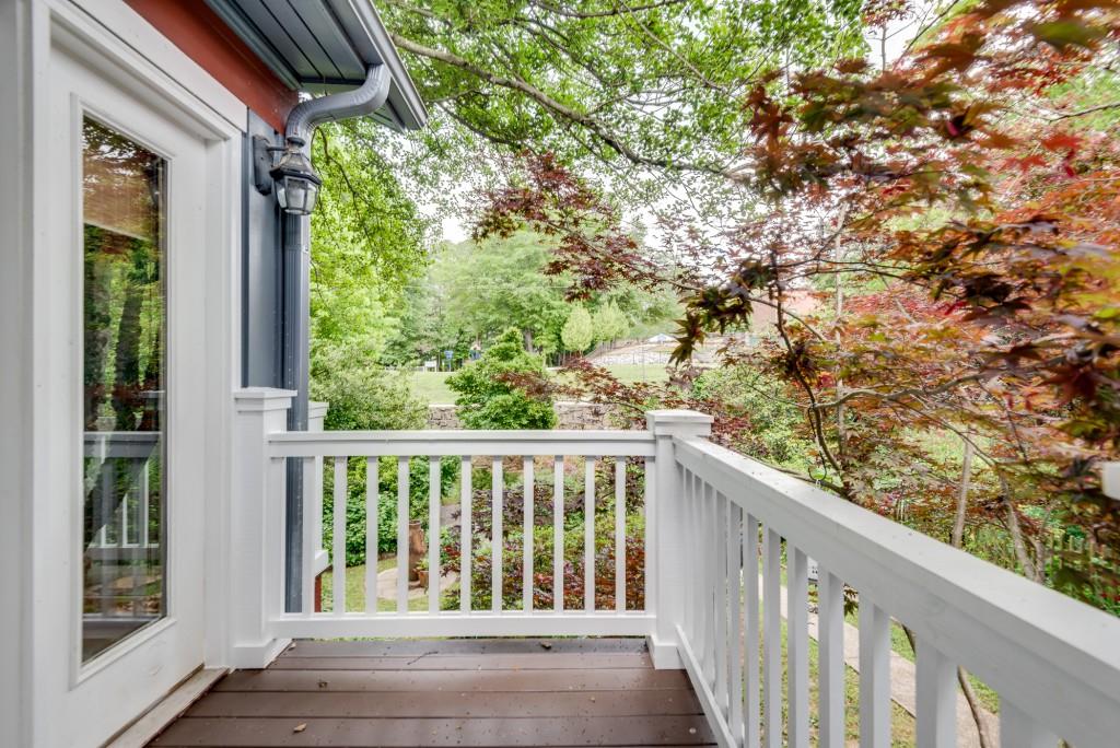 133 Ponce De Leon Court
