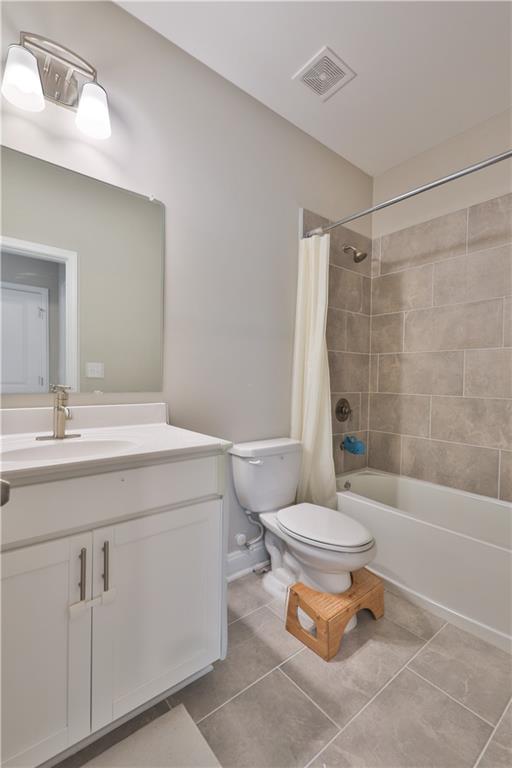 5082 Chesterfield Lane